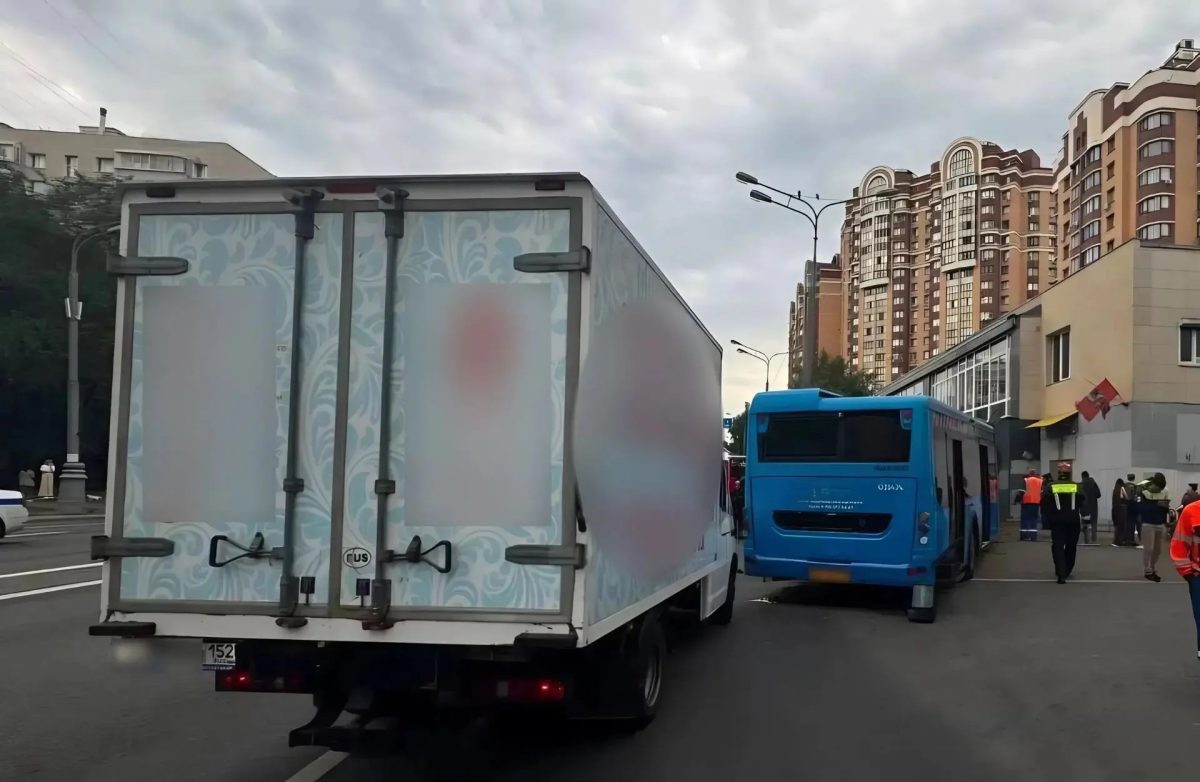 Нижегородская «Газель», протаранившая автобус в Москве, уже попадала в&nbsp;ДТП